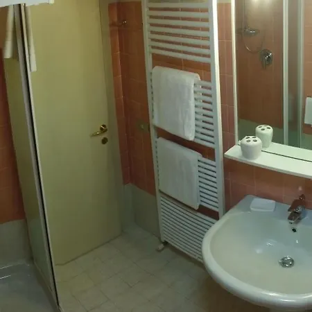 Mosaico 3* 摩德纳